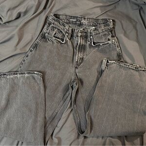 Old Navy Dark Gray Relaxed Jeans size 4